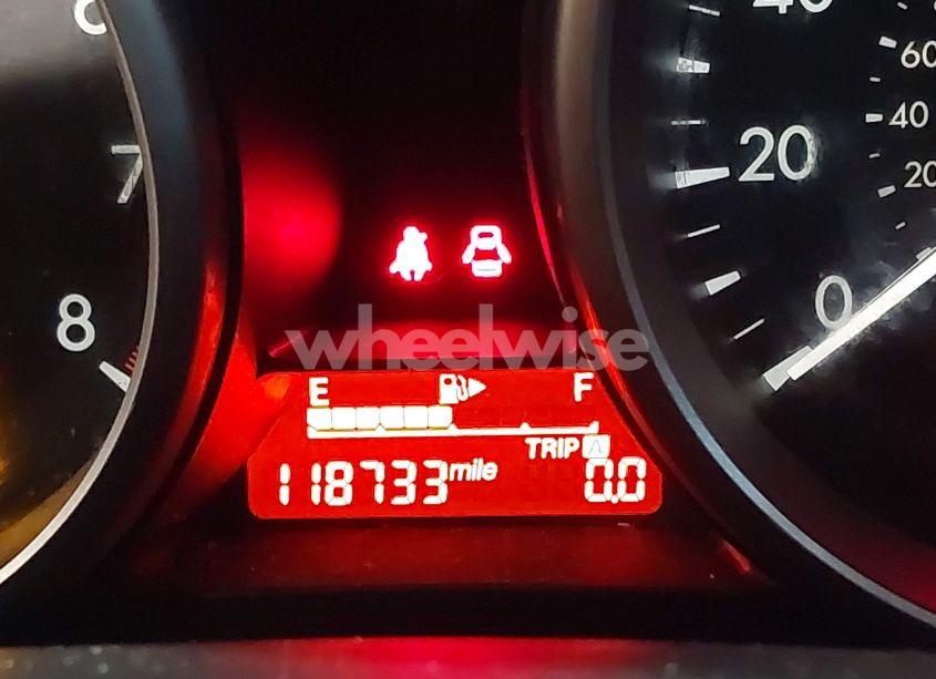 Photo 15 of 2012 Mazda Mazda5 SPORT (VIN JM1CW2BL5C0100680)