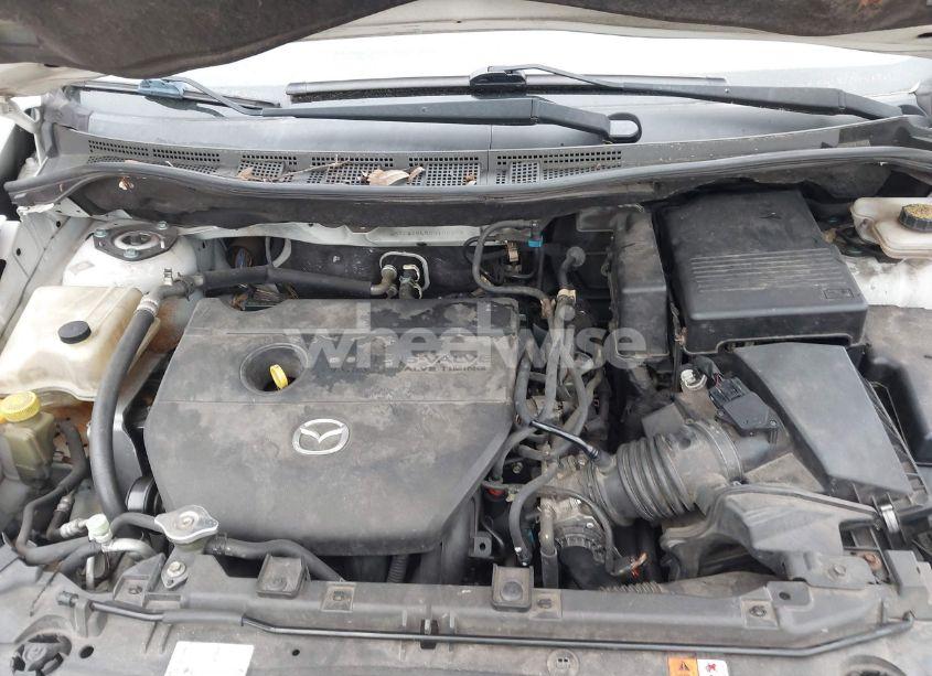 Photo 10 of 2012 Mazda Mazda5 SPORT (VIN JM1CW2BL5C0106074)