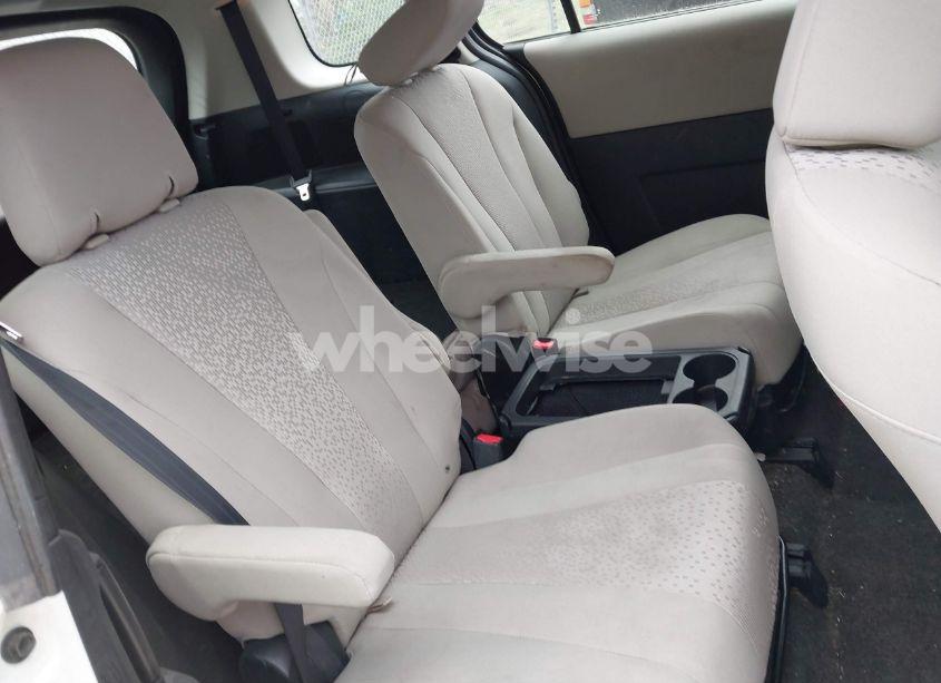 Photo 8 of 2012 Mazda Mazda5 SPORT (VIN JM1CW2BL5C0106074)