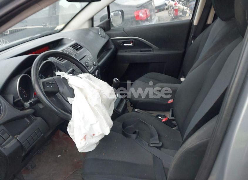 Photo 5 of 2013 Mazda Mazda5 SPORT (VIN JM1CW2BL6D0152952)