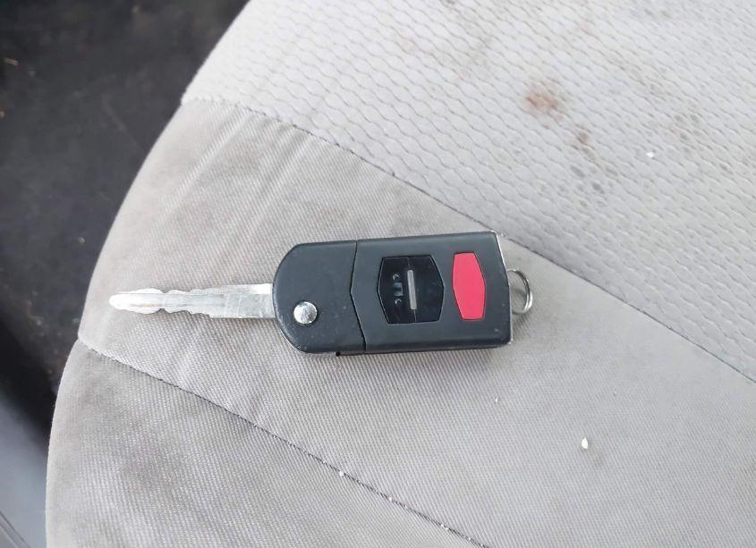 Photo 10 of 2014 Mazda Mazda5 SPORT (VIN JM1CW2BL8E0163677)