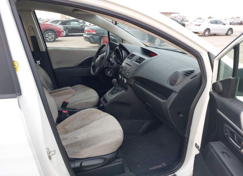 Photo 5 of 2014 Mazda Mazda5 SPORT (VIN JM1CW2BL8E0163677)