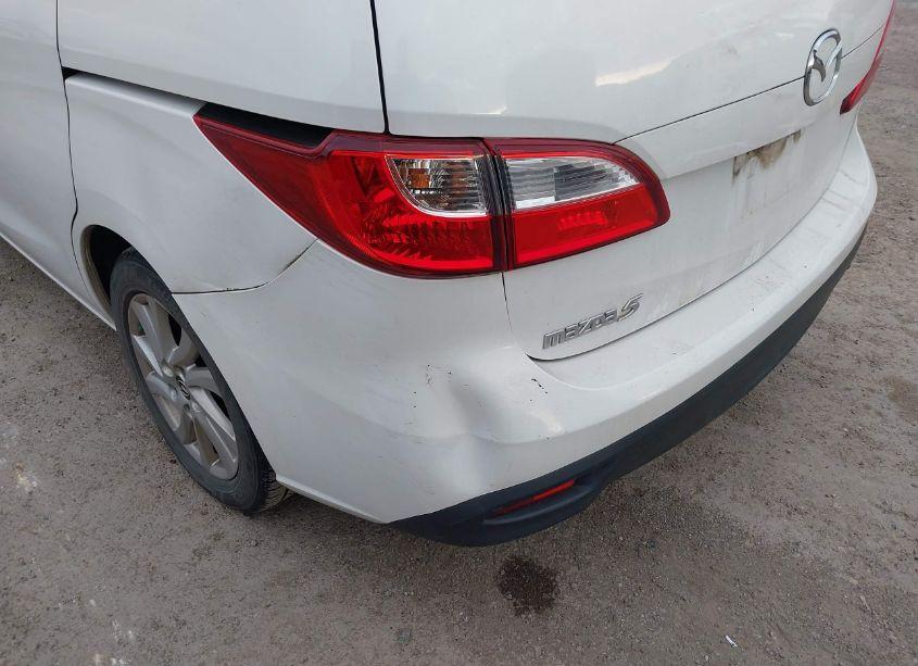 Photo 6 of 2014 Mazda Mazda5 SPORT (VIN JM1CW2BL8E0163677)