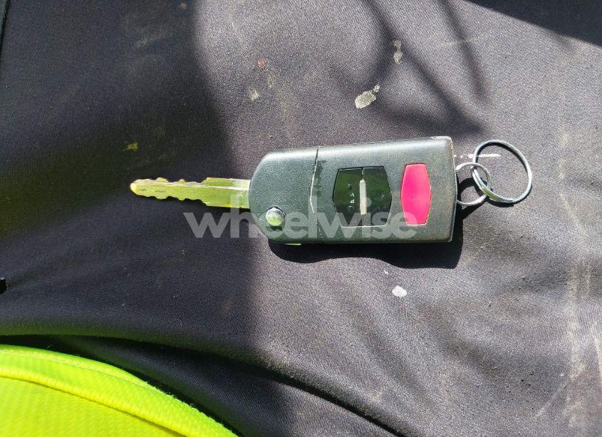 Photo 11 of 2012 Mazda Mazda5 SPORT (VIN JM1CW2BLXC0103509)