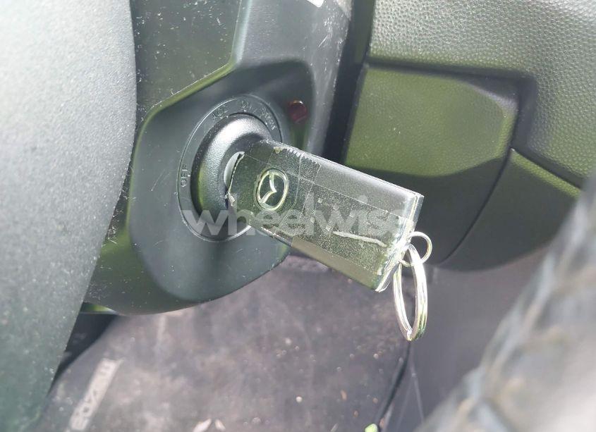 Photo 11 of 2012 Mazda Mazda5 TOURING (VIN JM1CW2CL1C0107706)