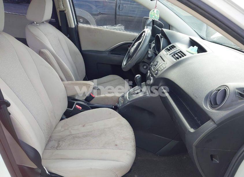 Photo 5 of 2012 Mazda Mazda5 TOURING (VIN JM1CW2CL3C0139119)