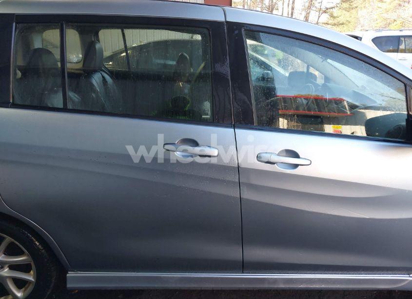 Photo 13 of 2012 Mazda Mazda5 GRAND TOURING (VIN JM1CW2DL6C0116349)