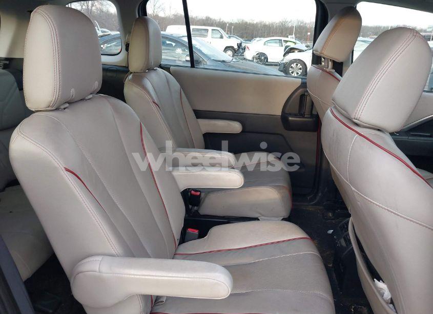 Photo 8 of 2012 Mazda Mazda5 GRAND TOURING (VIN JM1CW2DLXC0140153)