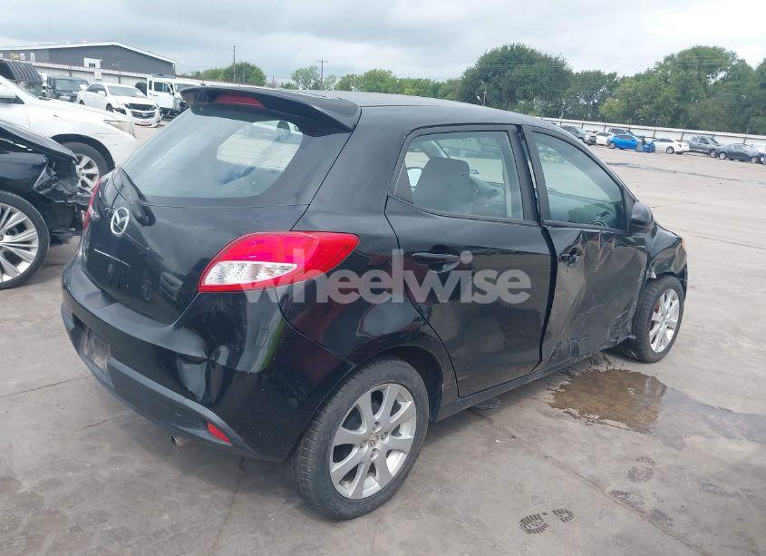 Photo 4 of 2011 Mazda Mazda2 TOURING (VIN JM1DE1HY9B0121258)