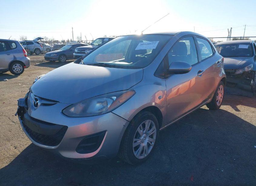 Photo 2 of 2011 Mazda Mazda2 SPORT (VIN JM1DE1HZ5B0130662)