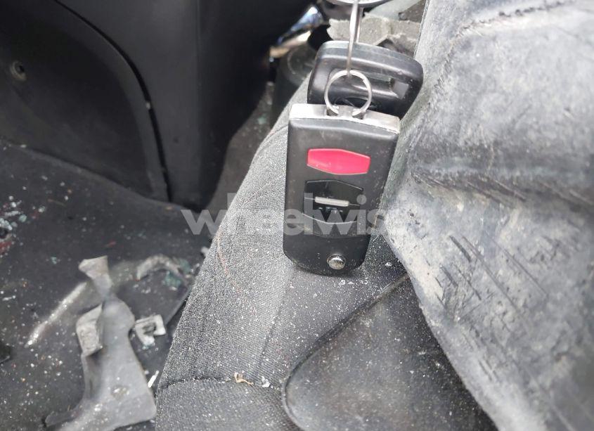 Photo 11 of 2011 Mazda Mazda2 SPORT (VIN JM1DE1HZ9B0101794)