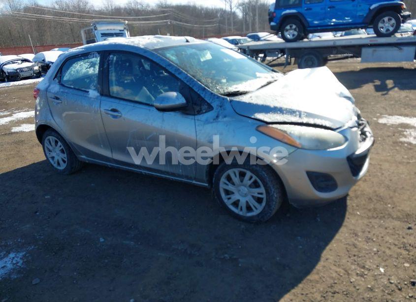 2011 Mazda Mazda2 SPORT (VIN JM1DE1HZ9B0112276) main photo