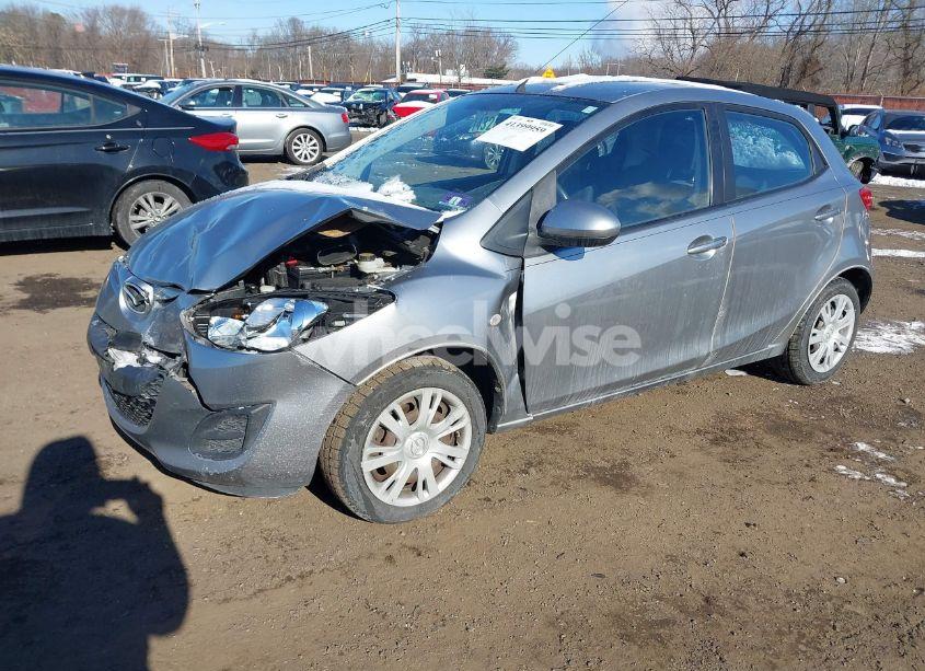 Photo 2 of 2011 Mazda Mazda2 SPORT (VIN JM1DE1HZ9B0112276)