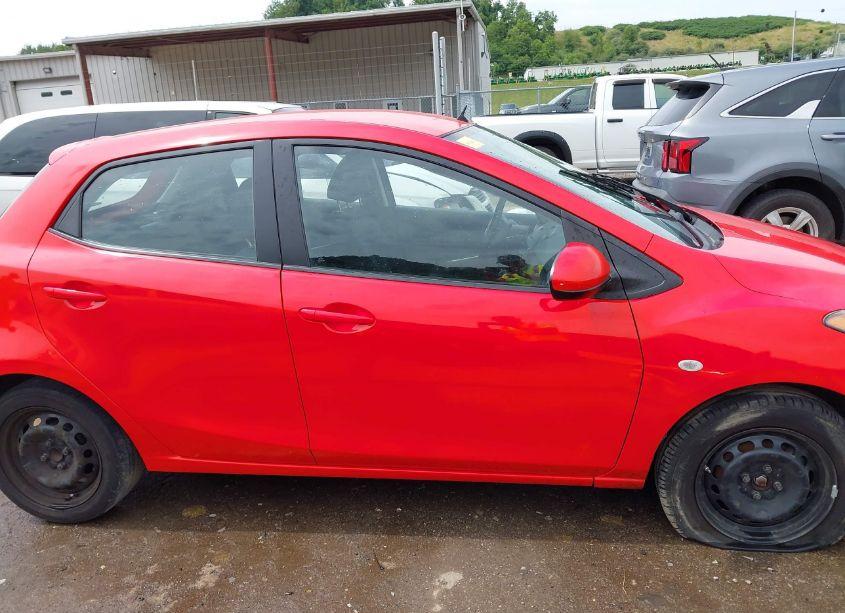 Photo 13 of 2014 Mazda Mazda2 SPORT (VIN JM1DE1KY2E0174459)