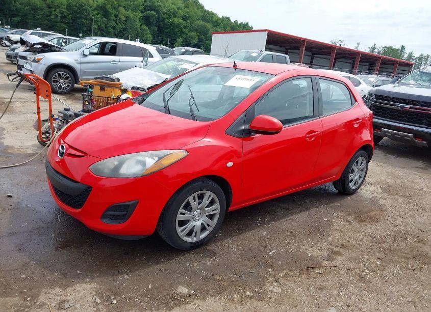 Photo 2 of 2014 Mazda Mazda2 SPORT (VIN JM1DE1KY2E0174459)