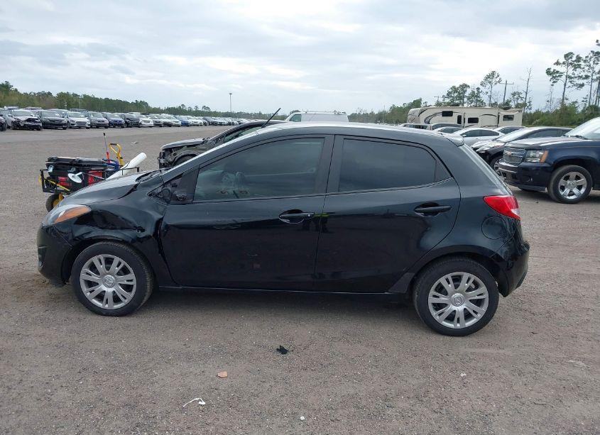 Photo 14 of 2014 Mazda Mazda2 SPORT (VIN JM1DE1KY3E0171554)