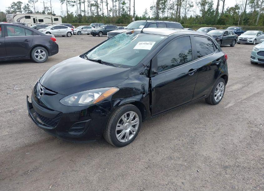 Photo 2 of 2014 Mazda Mazda2 SPORT (VIN JM1DE1KY3E0171554)