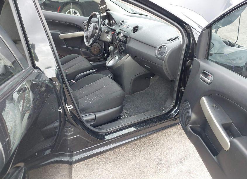 Photo 5 of 2014 Mazda Mazda2 SPORT (VIN JM1DE1KY3E0171554)