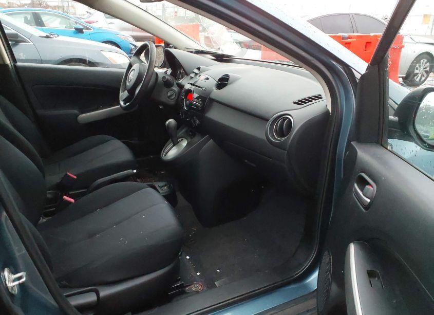 Photo 5 of 2014 Mazda Mazda2 SPORT (VIN JM1DE1KY4E0172793)