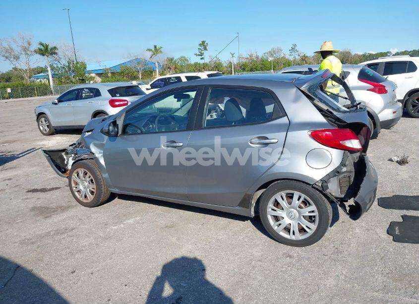 Photo 14 of 2014 Mazda Mazda2 SPORT (VIN JM1DE1KY4E0187083)