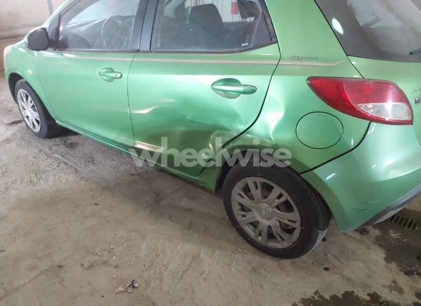 Photo 6 of 2013 Mazda Mazda2 SPORT (VIN JM1DE1KY7D0155887)