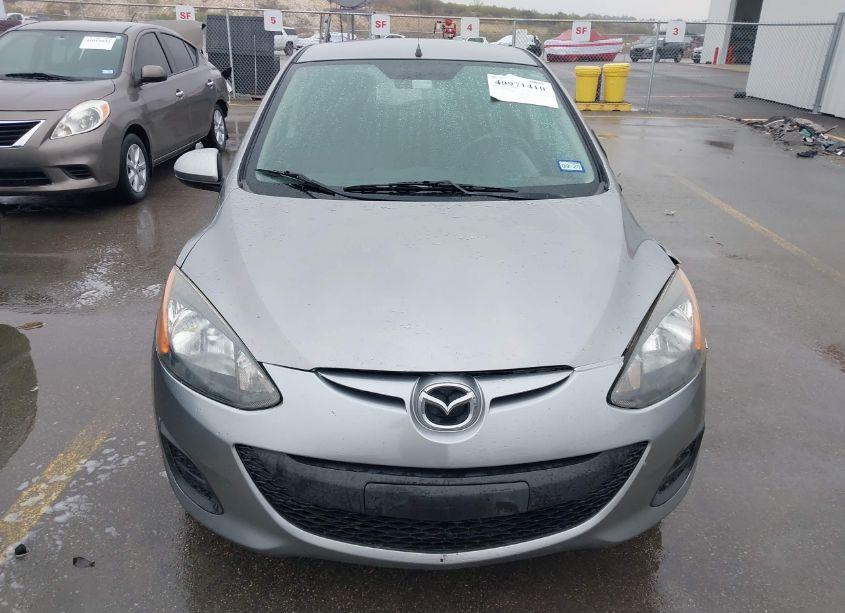 Photo 13 of 2014 Mazda Mazda2 SPORT (VIN JM1DE1KY7E0185408)