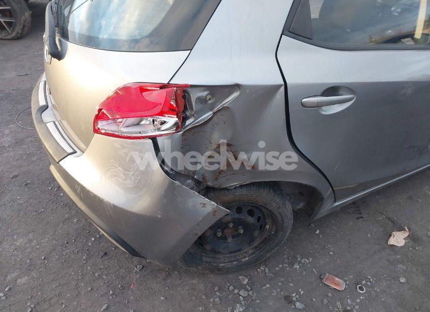 Photo 14 of 2014 Mazda Mazda2 SPORT (VIN JM1DE1KZ1E0173747)