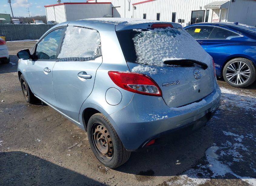 Photo 3 of 2013 Mazda Mazda2 SPORT (VIN JM1DE1KZ4D0162708)