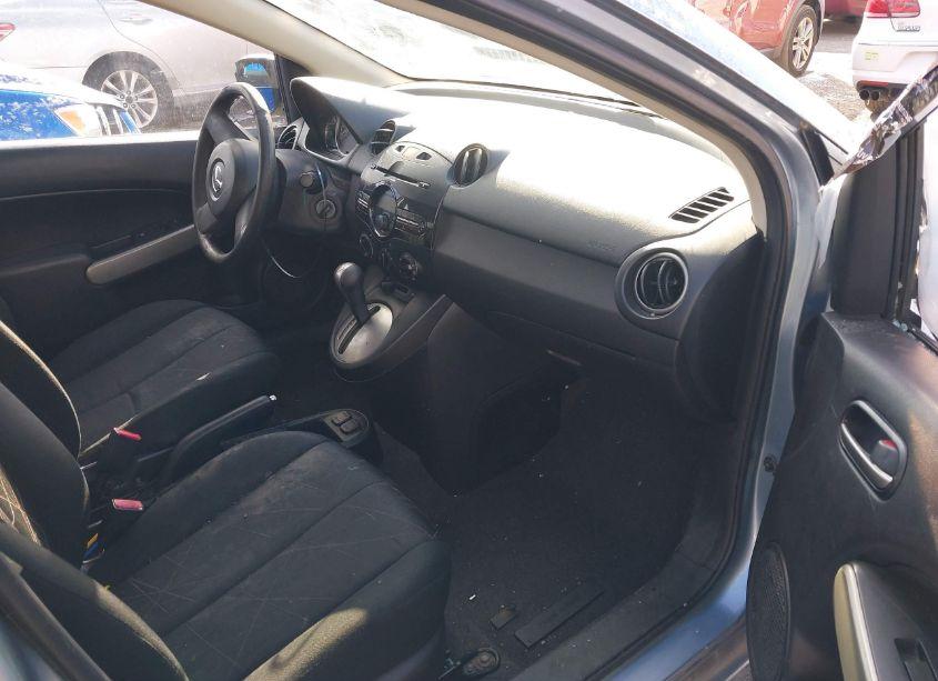 Photo 5 of 2013 Mazda Mazda2 SPORT (VIN JM1DE1KZ4D0162708)