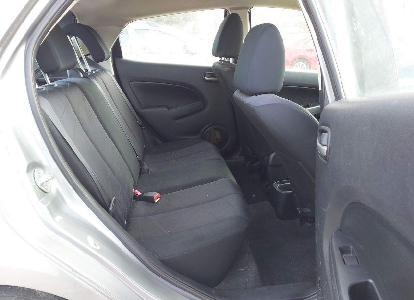 Photo 8 of 2014 Mazda Mazda2 SPORT (VIN JM1DE1KZ5E0182726)