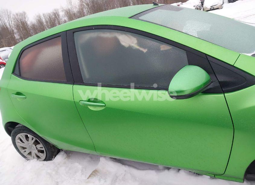 Photo 13 of 2012 Mazda Mazda2 SPORT (VIN JM1DE1KZ7C0133234)