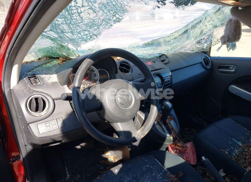 Photo 13 of 2014 Mazda Mazda2 SPORT (VIN JM1DE1KZ9E0178145)