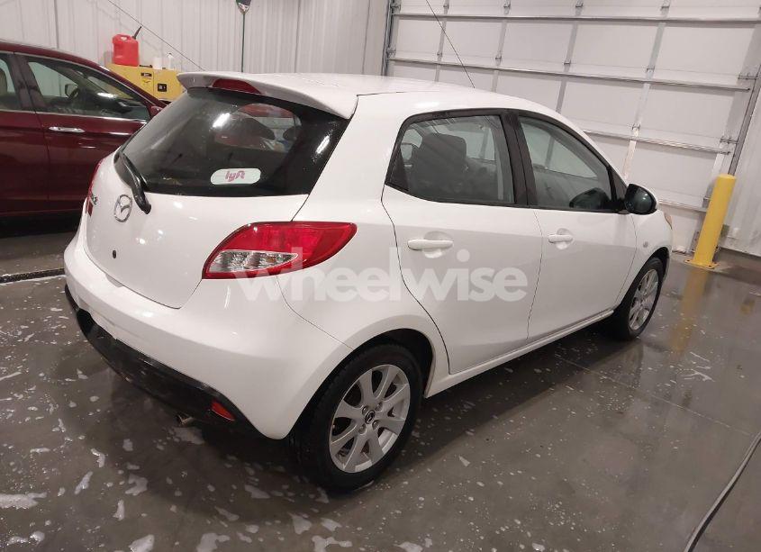 Photo 4 of 2014 Mazda Mazda2 TOURING (VIN JM1DE1LY6E0171403)