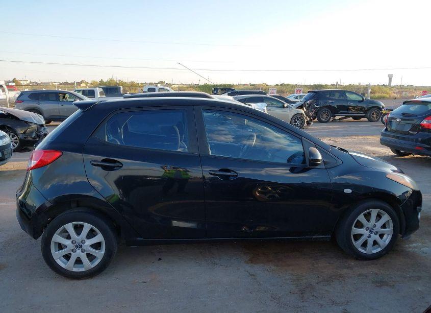 Photo 13 of 2014 Mazda Mazda2 TOURING (VIN JM1DE1LYXE0177074)