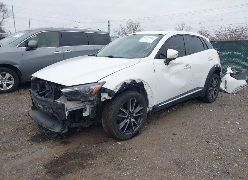 Photo 2 of 2016 Mazda Cx-3 GRAND TOURING (VIN JM1DKBD70G0109549)