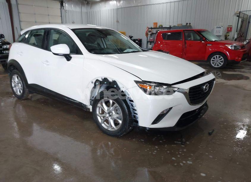 2018 Mazda Cx-3 SPORT (VIN JM1DKDB72J0307569) main photo