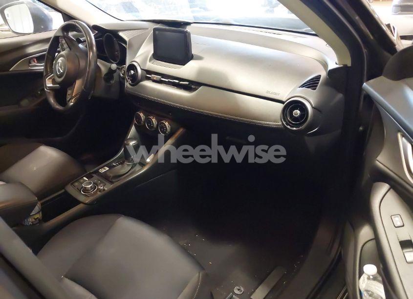 Photo 5 of 2019 Mazda Cx-3 TOURING (VIN JM1DKDC76K0412504)