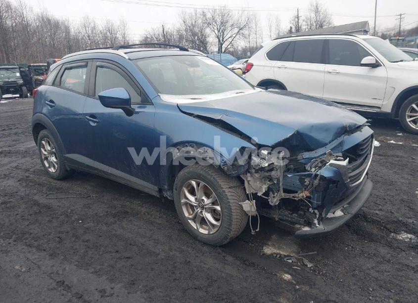 2018 Mazda Cx-3 SPORT (VIN JM1DKFB74J0320352) main photo