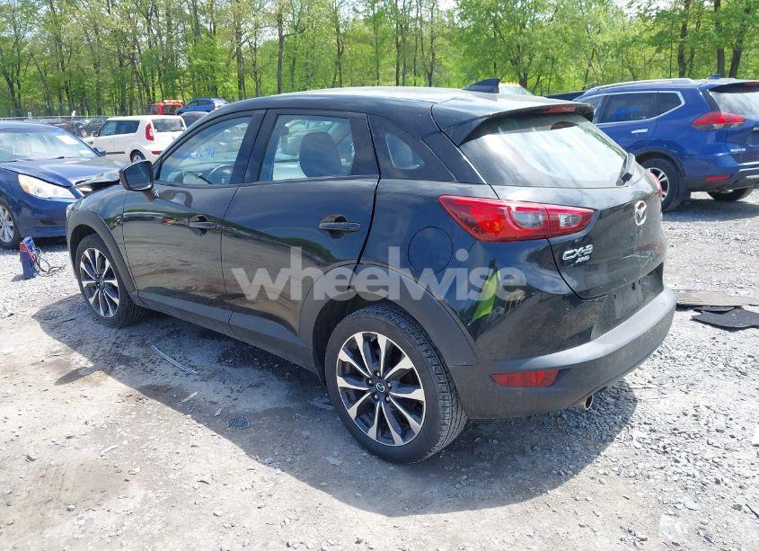 Photo 3 of 2019 Mazda Cx-3 TOURING (VIN JM1DKFC74K1418386)