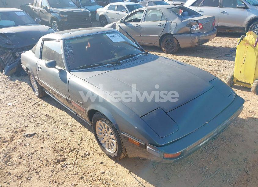 1985 Mazda Rx7 13B (VIN JM1FB3326F0895070) main photo