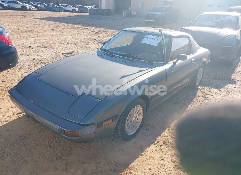 Photo 2 of 1985 Mazda Rx7 13B (VIN JM1FB3326F0895070)