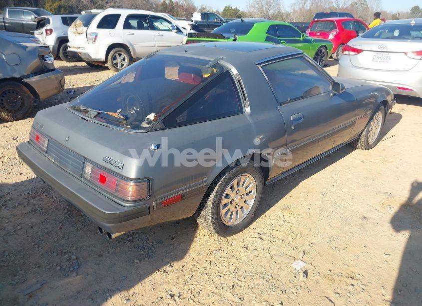 Photo 4 of 1985 Mazda Rx7 13B (VIN JM1FB3326F0895070)