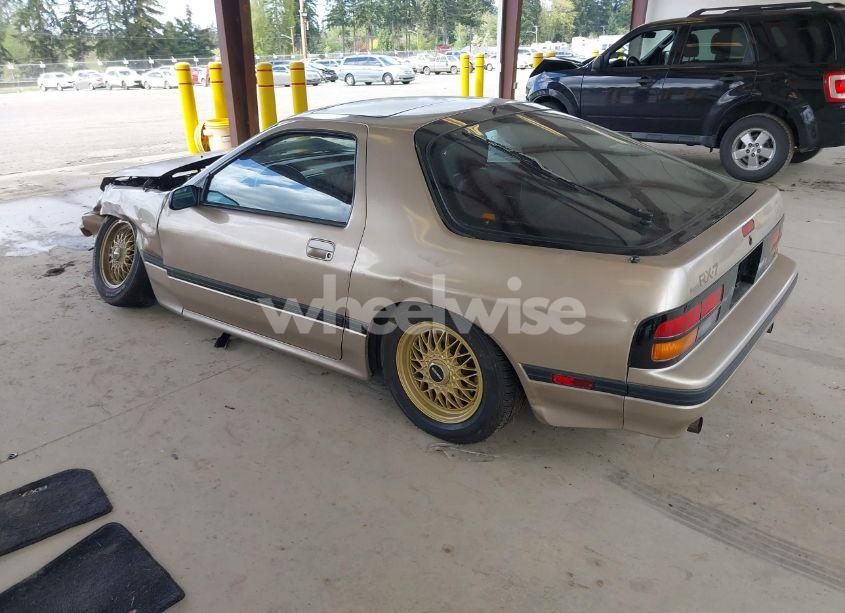 Photo 3 of 1986 Mazda Rx7 N/A (VIN JM1FC3312G0102241)