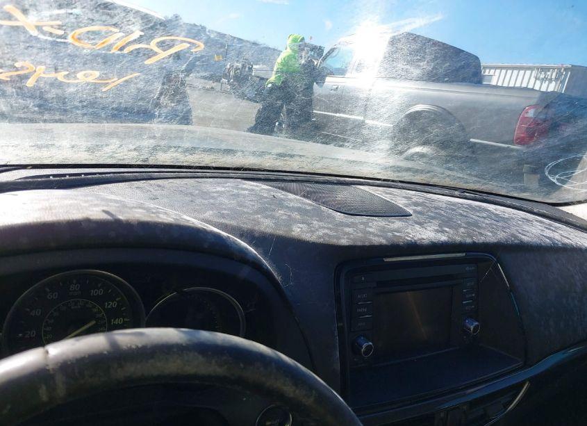 Photo 13 of 2015 Mazda Mazda6 I SPORT (VIN JM1GJ1U50F1210074)