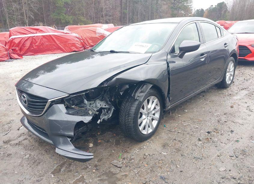 Photo 2 of 2015 Mazda Mazda6 I SPORT (VIN JM1GJ1U52F1219603)