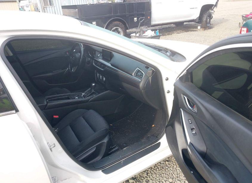 Photo 5 of 2016 Mazda Mazda6 I SPORT (VIN JM1GJ1U52G1480778)