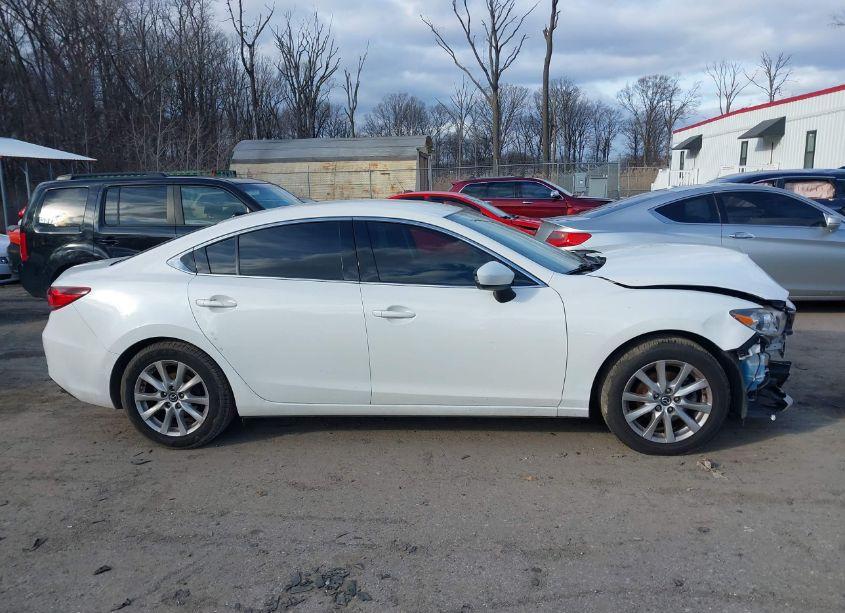 Photo 14 of 2015 Mazda Mazda6 I SPORT (VIN JM1GJ1U53F1193576)