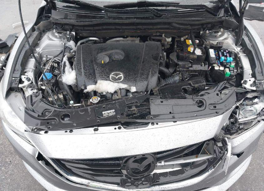 Photo 10 of 2015 Mazda Mazda6 (VIN JM1GJ1U53F1193609)