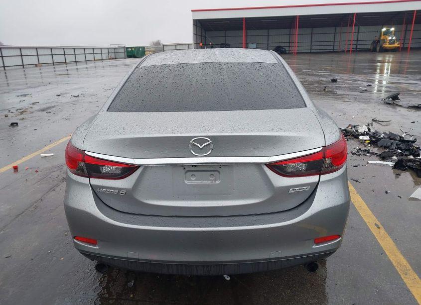 Photo 16 of 2015 Mazda Mazda6 (VIN JM1GJ1U53F1193609)