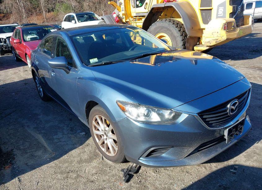 2015 Mazda Mazda6 I SPORT (VIN JM1GJ1U55F1202925) main photo